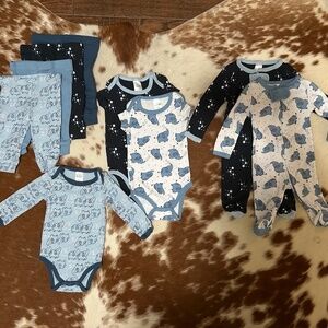 Peanutshell Lot of Baby Clothes Size 0-3 Months